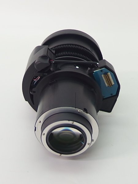 ■β【現状品】EPSON/エプソン プロジェクター用 中焦点レンズ ELPLM08 EB-G7000シリーズ 動作未確認 【0501-05】の画像2