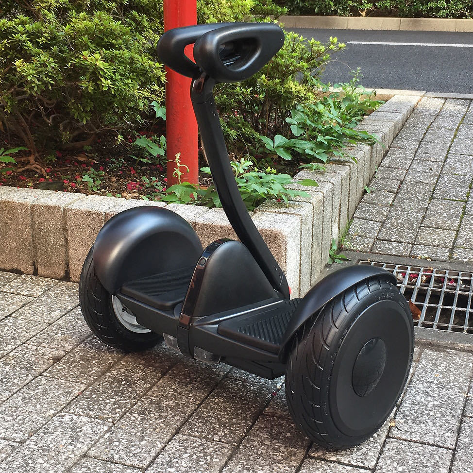 未使用バランススクーター ミニセグウェイ スケートボード スケボー バランスボード 電動スクーター 乗り物 mini scooter_画像1