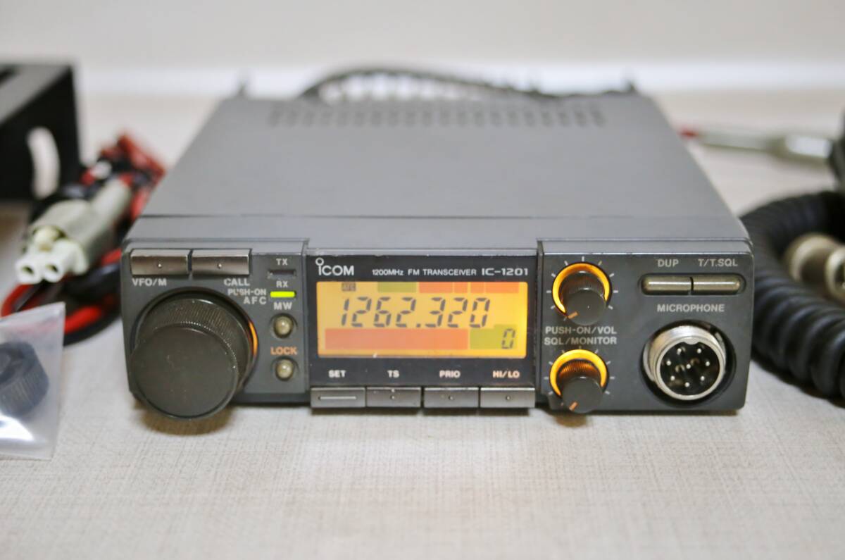 アイコム IC-1201 1200MHz FM 無線機  の画像1