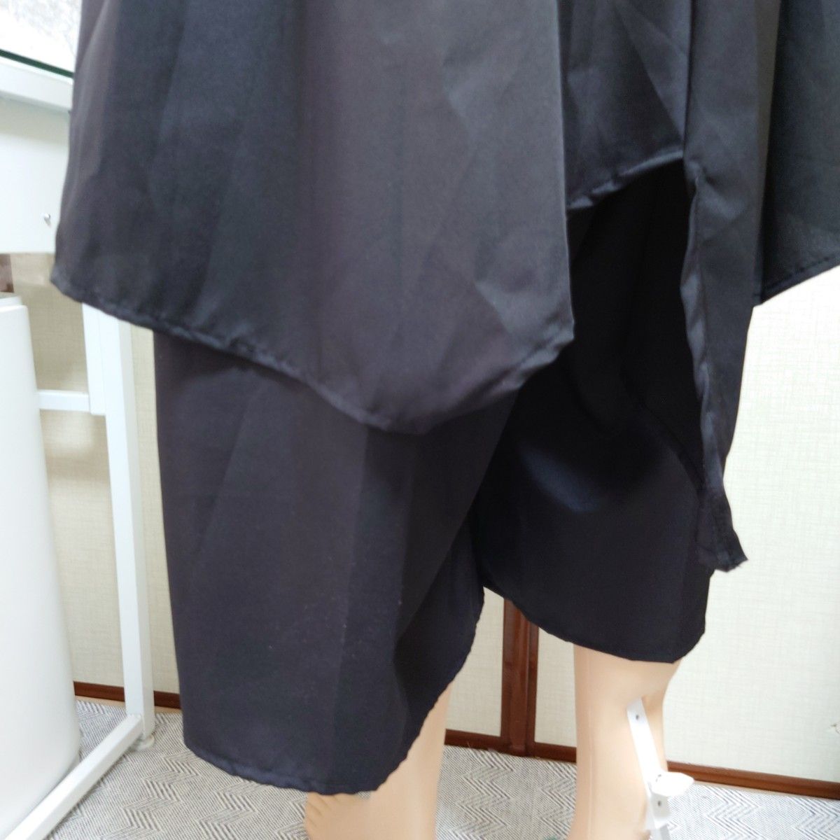 新品】モード系!ユニセックス  裾ワイド・スカーチョ・ アシメントリーパンツ