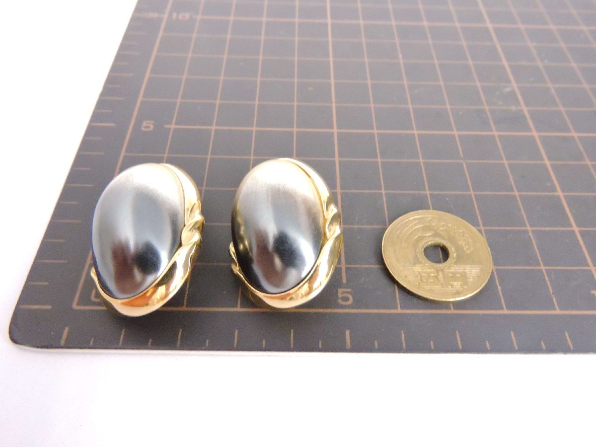  regular goods GIVENCHYji van si. shell earrings oval large .. length some 3.3.