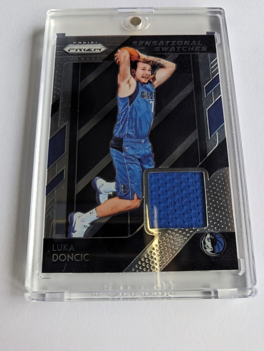 LUKA DONCIC Rookie 2018-19 Panini Prizm Sensational Swatches ルカ・ドンチッチ ルーキー_画像3