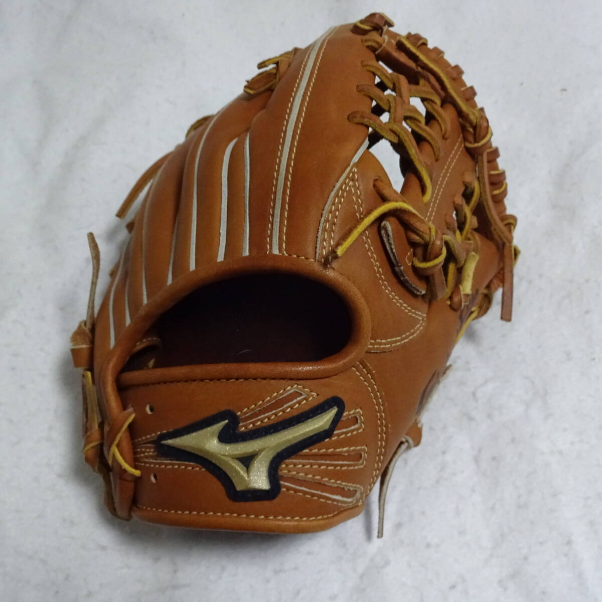  with translation Mizuno glow bar Elite training glove out ... practice for glove 
