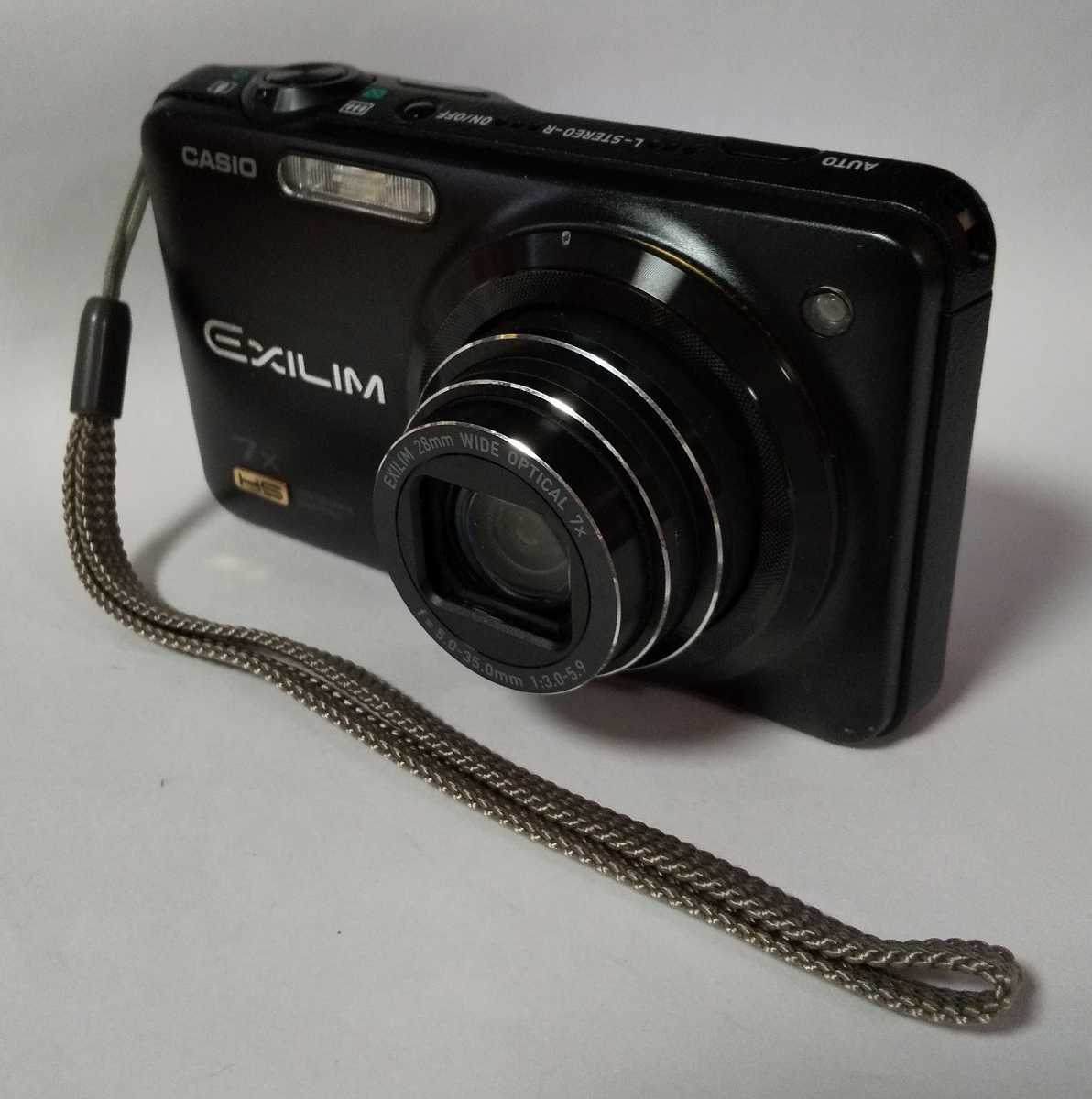 【コンパクトボディ】 デジカメ CASIO EXILIM EX-ZR15 1610万画素_画像1