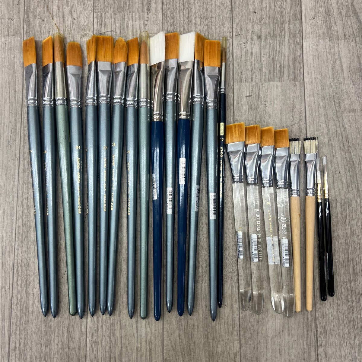 US240429 C-102 unused storage goods in-no series AC-H W BRUTUS AW-AH MW-A D&B writing brush paintbrush painting materials summarize 23 point set 