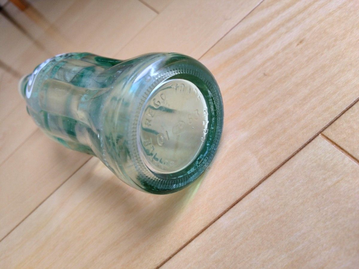 コカ・コーラ瓶　レア カタカナ 　瓶底エンボス 190ml 昭和レトロ　63年製
