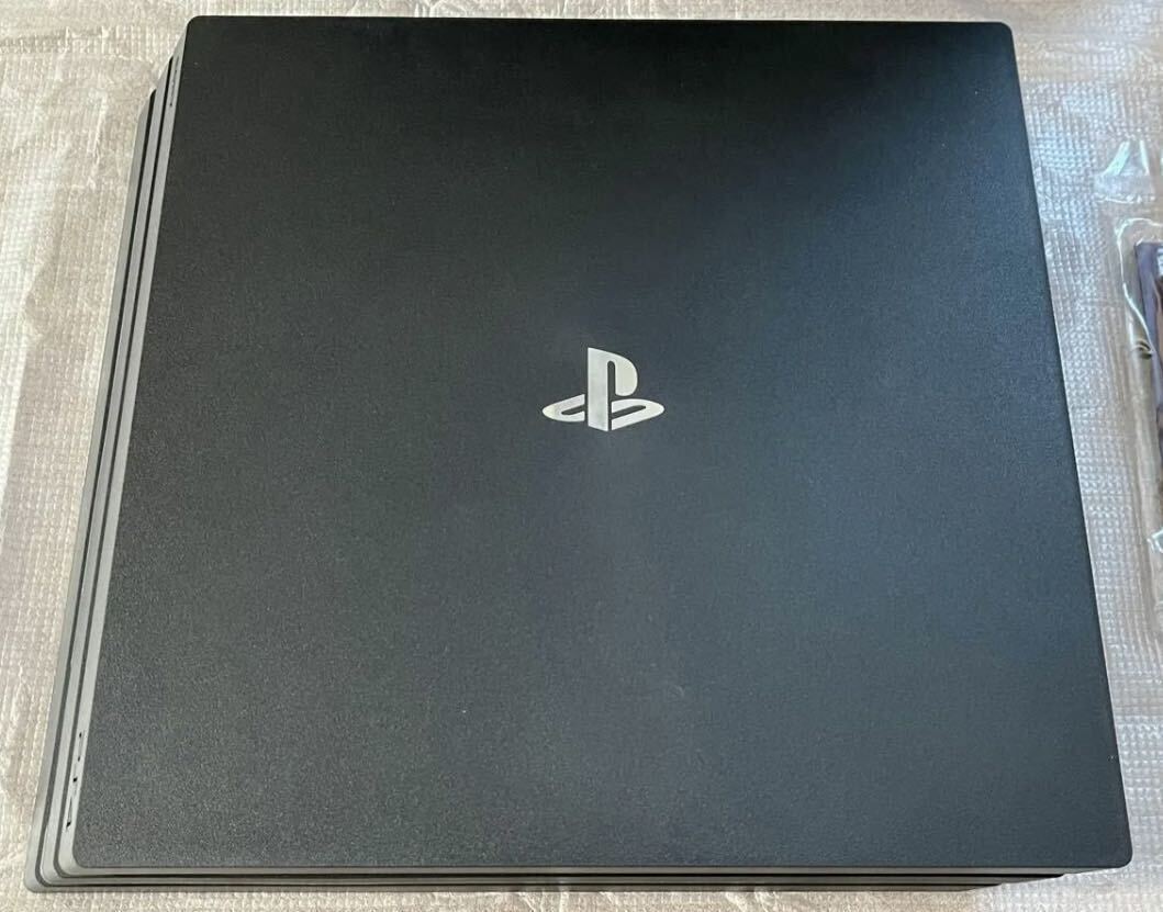 PS4 Pro CUH-7200B_画像3