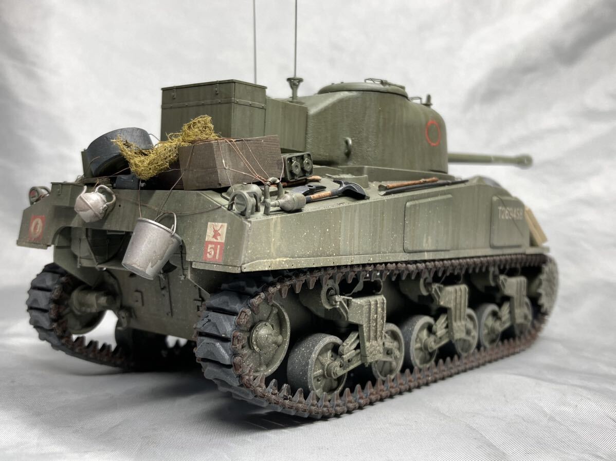 アスカモデル 1/35 イギリス軍 シャーマン ファイアフライ IC 完成品_画像2