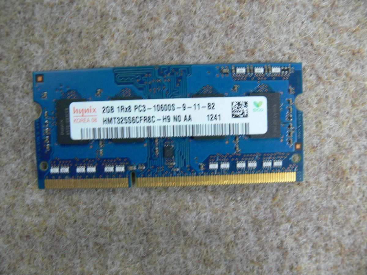 hynix HMT32556CFR8C-H9 (204Pin PC3-10600 2GB)