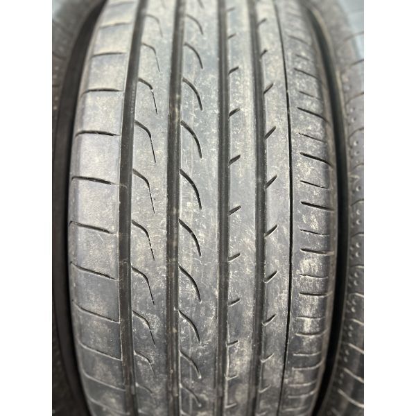 ヨコハマ BluEarth RV-02 215/60R17 4本SET◇2020年製8~9分山オンロードタイヤ◇中古 特筆すべき損傷なし◇C-HR ヴェゼル等に◇手渡し可_画像4