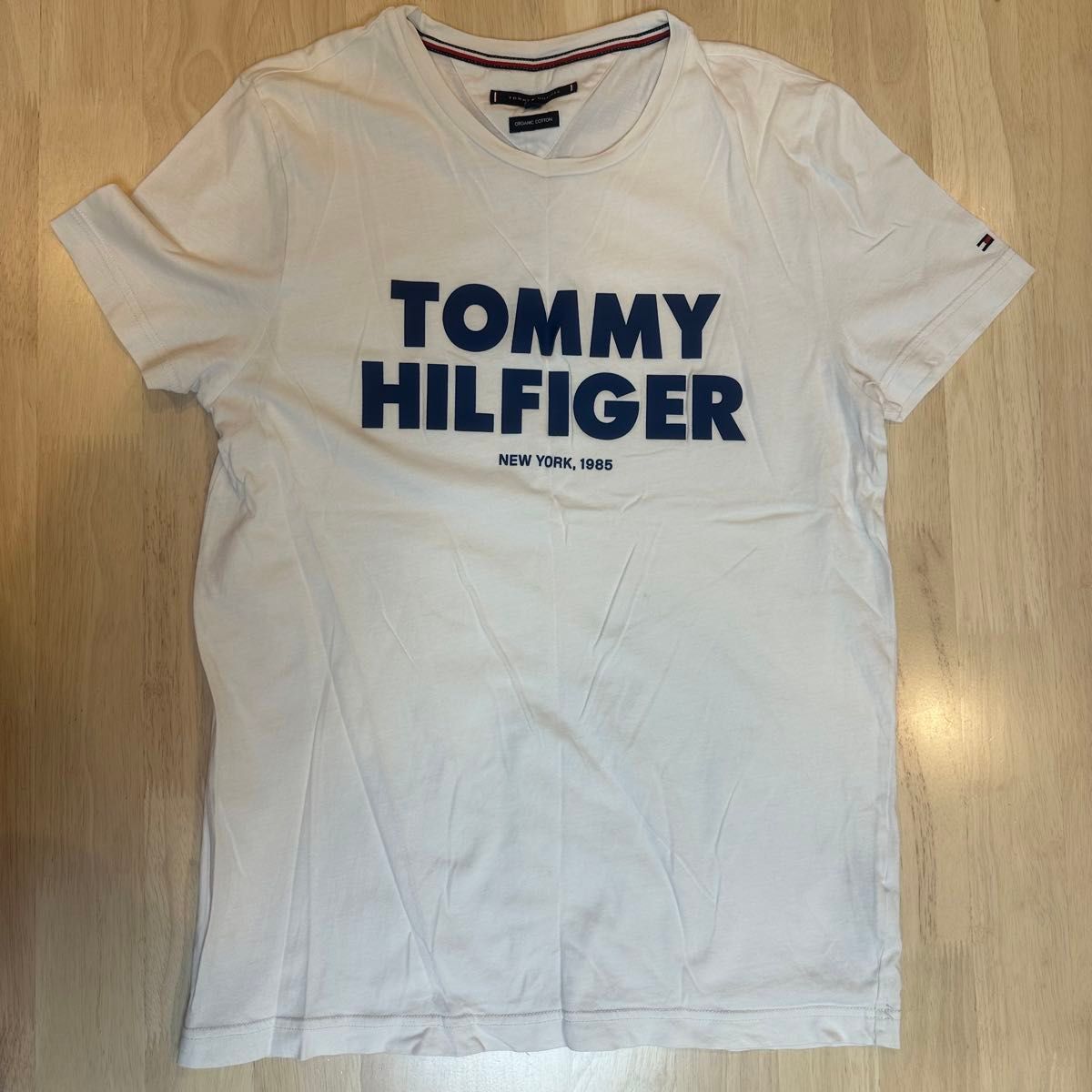TOMMY HILFIGER トミーヒルフィガー Tシャツ　メンズ
