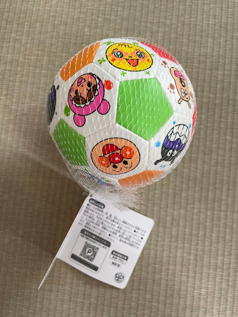 アンパンマン ボール　おもちゃ　カラフルサッカーボール