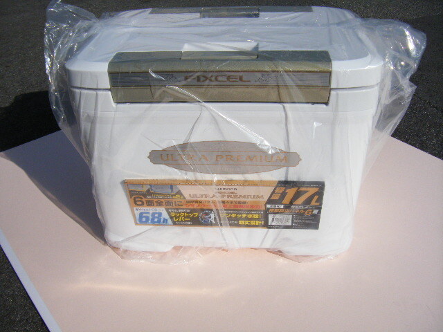  prompt decision!* new goods! Shimano cooler-box fik cell Ultra premium 17 liter *