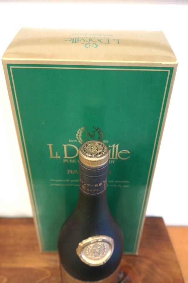 ブランデー 特級表示「ル.ドーヴィルナポレオン」700ml 40度 36年古酒以上 ギフトBOX付 フランス_画像7