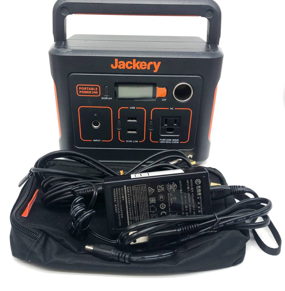 【中古品】Jackery ポータブル電源 240 100V 200W 60Hz 起動 簡易動作確認OK 充電器（管14876）_画像1
