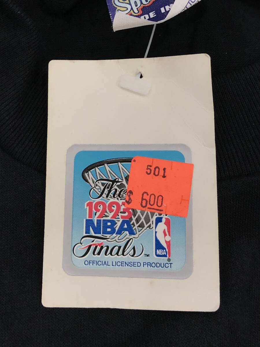 [ unused * tag attaching ]USA made SPECTATOR Sportswear NBA 1993 WORLD CHAMPIONS CHICAGO BULLS T-shirt bruz Vintage rare rare #0516X