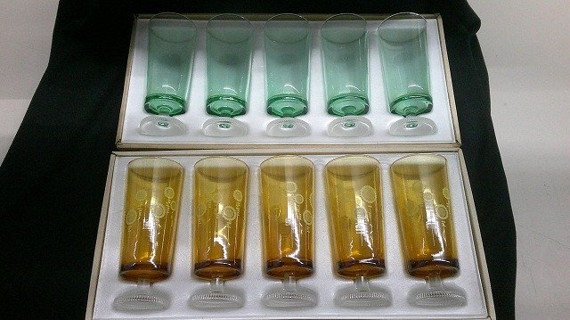 *e** unused retro glass set 