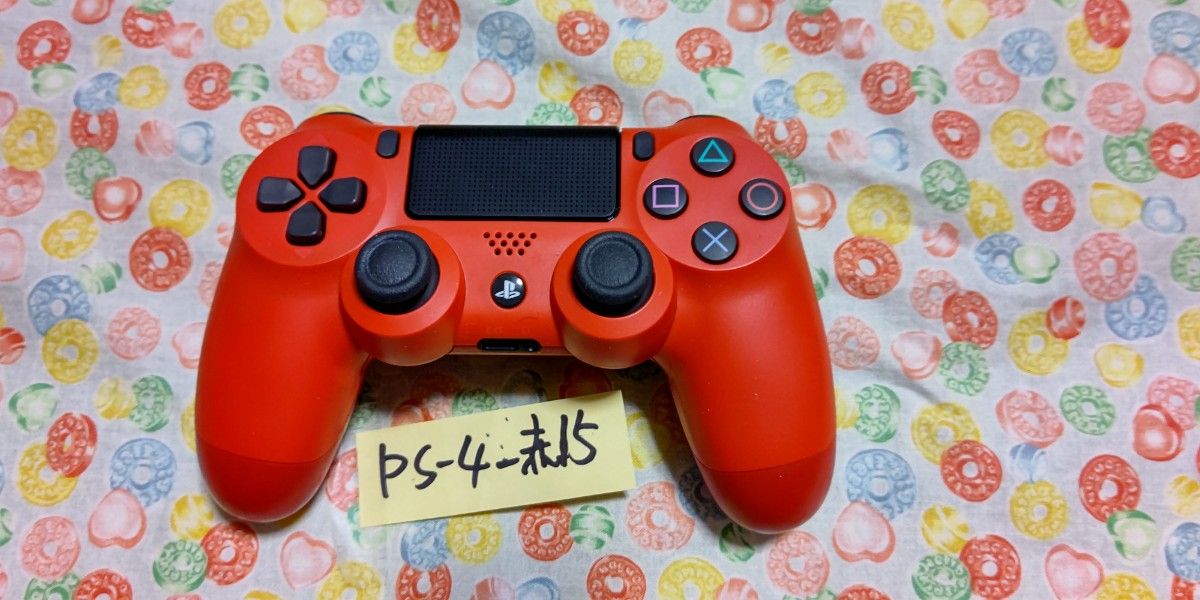 純正PS4コントローラー.赤15必ず商品説明を確認よろしくお願いします。値下げ交渉スルーします。