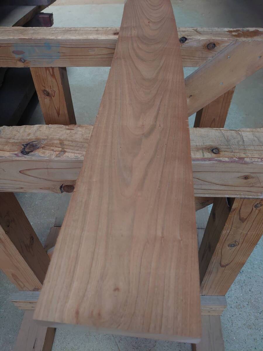山桜　No.240517-G　無垢　乾燥材　板（長さ960㎜ｘ幅140㎜ｘ厚み20㎜）1枚　木材　DIY　棚板　小物作りに_画像3