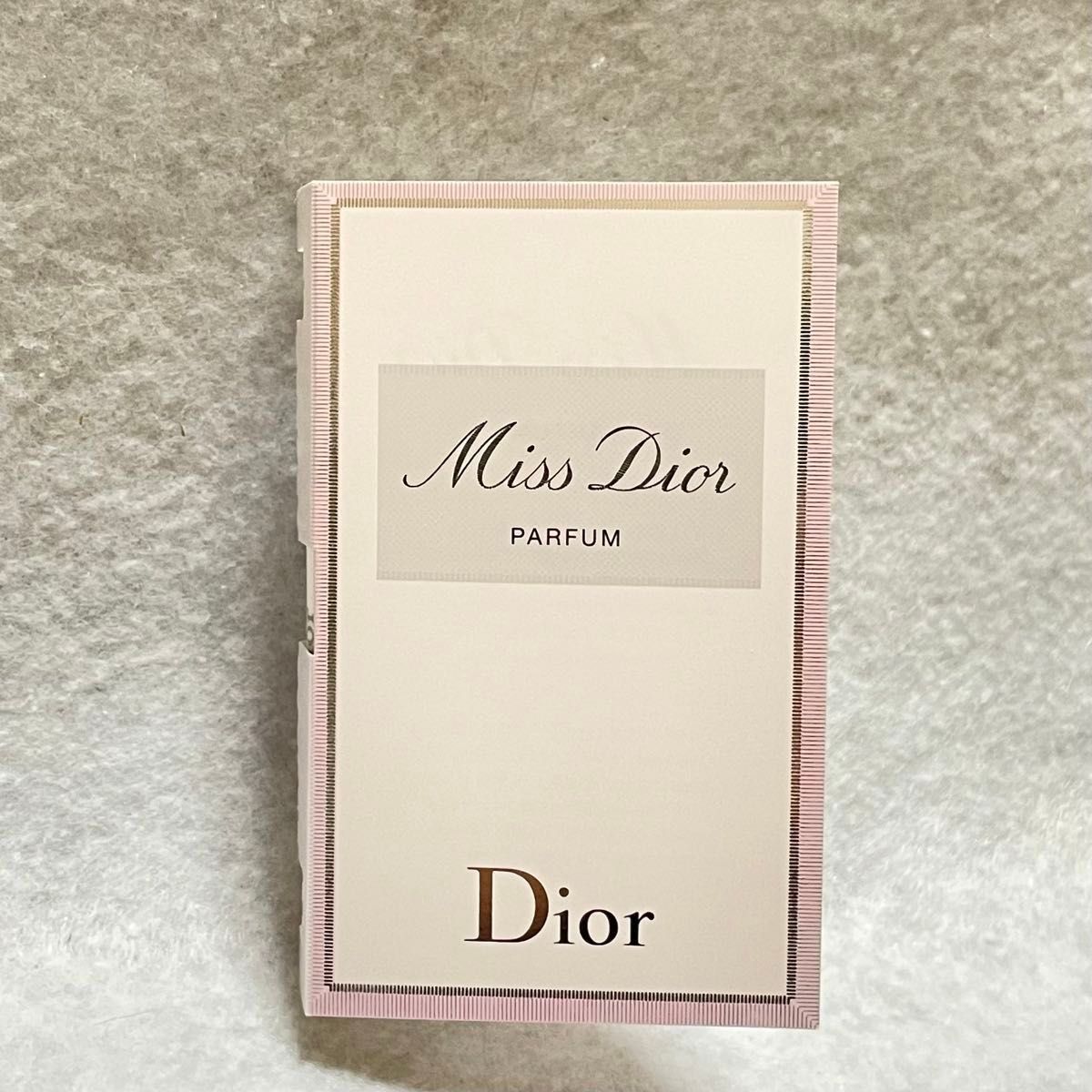 Dior  新作ミスディオール  パルファン サンプル1ml 巾着付き