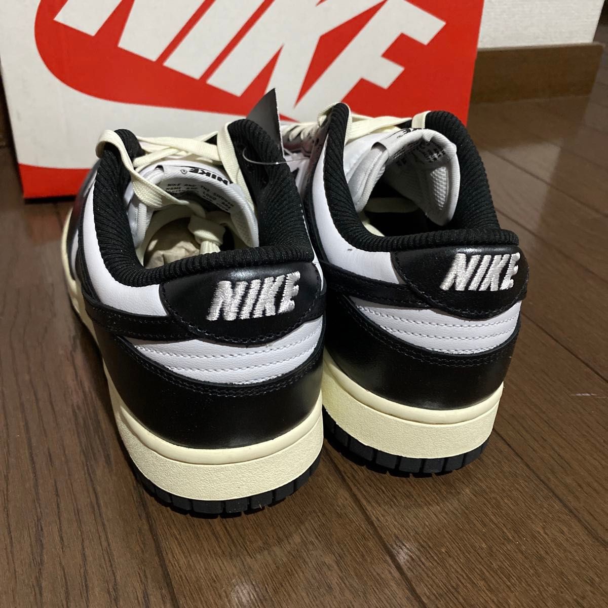 セール【26cm】新品ナイキNIKEダンクLOWロー　パンダ