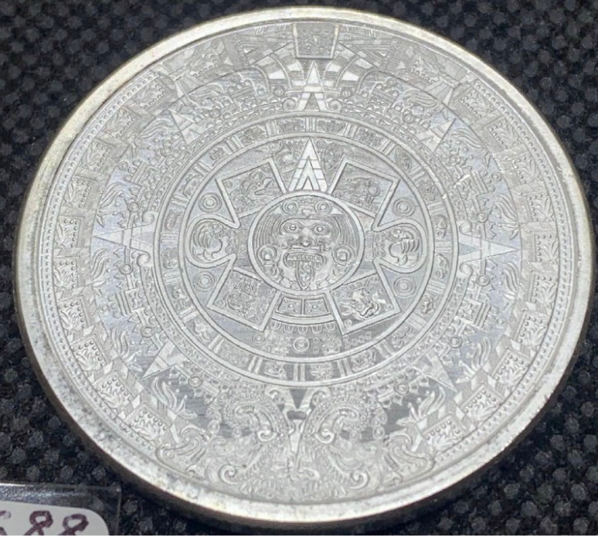 アメリカ　アステカ暦　銀貨 1オンス   新品未開封銀貨コインケース入り　1個