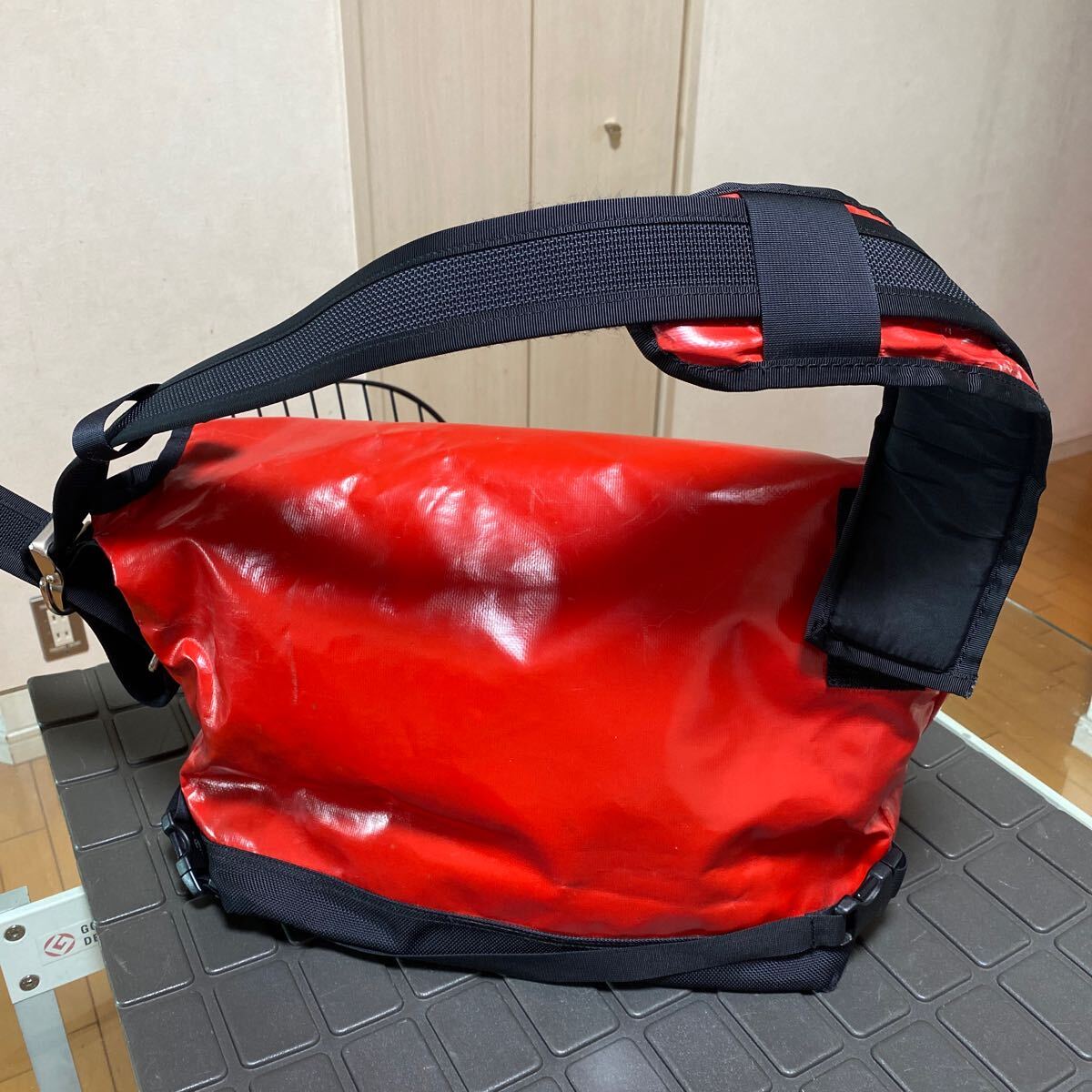 美品【BISLEY】ビスレー ビスレイ メッセンジャーバッグ 美品【BISLEY】ビスレー ビスレイ メッセンジャーバッグ