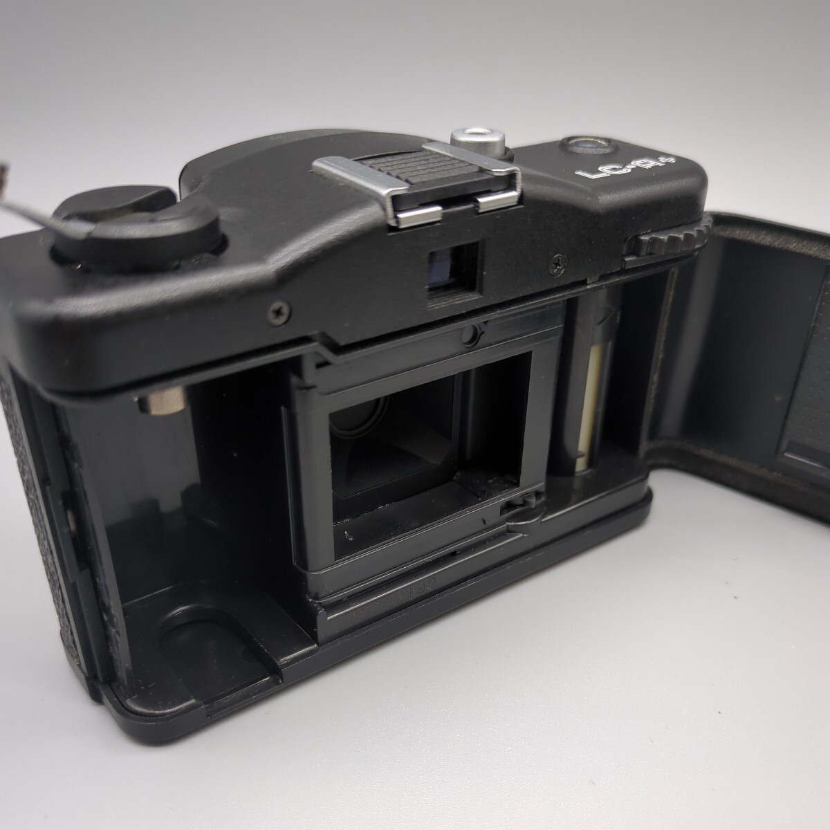 【外観美品】Lomography LOMO LC-A+ トイカメラ フィルムカメラ ロモグラフィー MINITAR 1 32mm F2.8 付属品多数の画像6