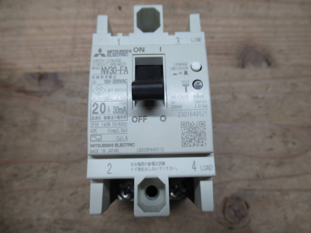 未使用品 MITSUBISHI 三菱電機 NV30-FA 2P 20A 30mA AC-100-200V 管理6MS0514N64_画像2