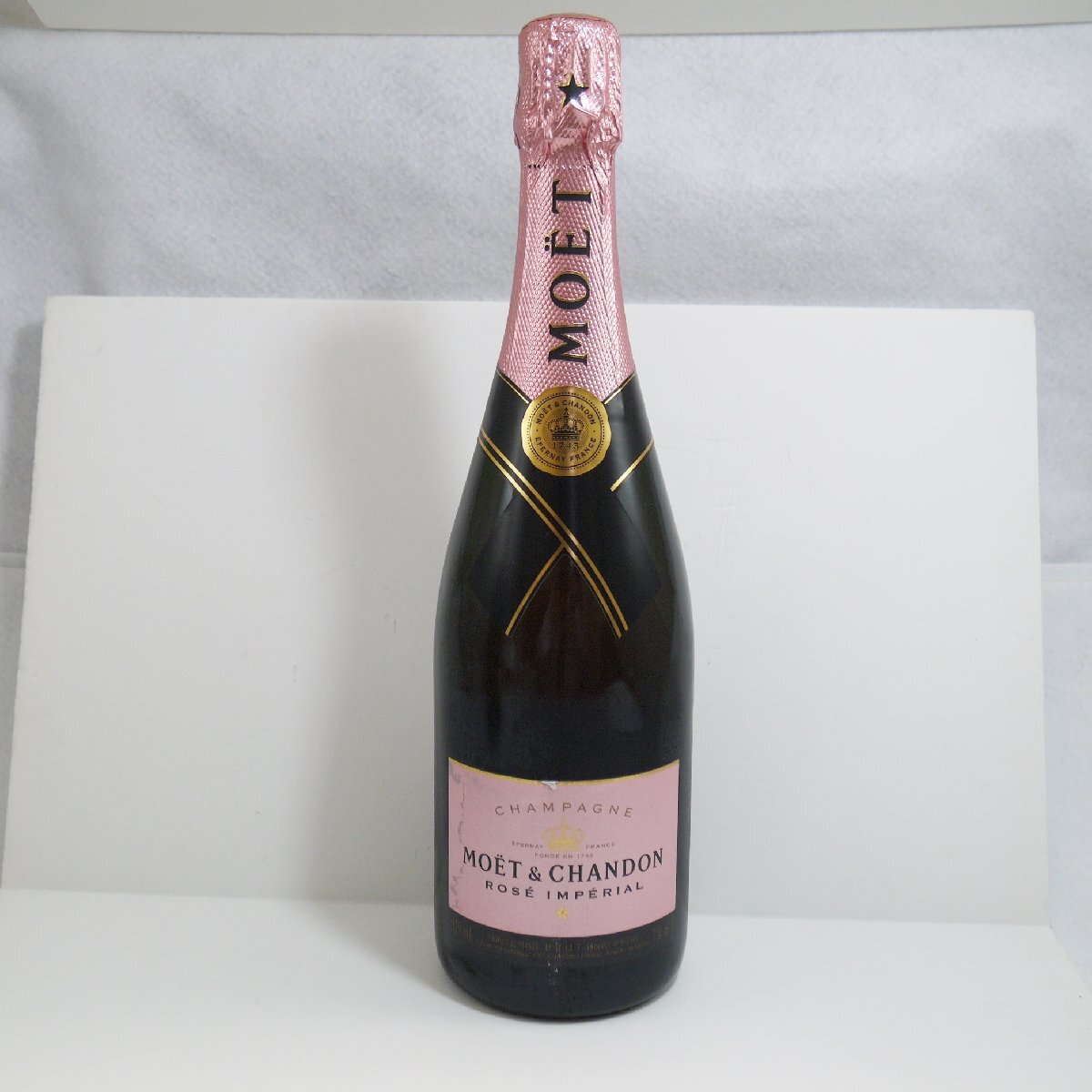 未開栓・保管品 2本セット MOET&CHANDON モエエシャンドン ROSE IMPERIAL ロゼ アンペリアル 750ml 12% シャンパン 果実酒 本体のみ_画像2