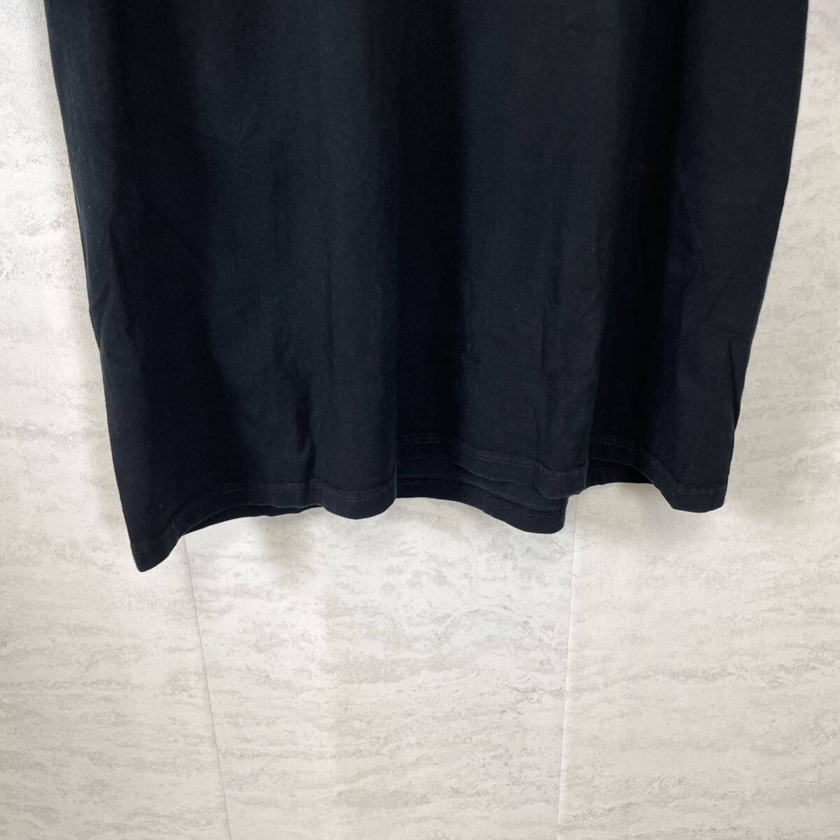 半袖Tシャツ 黒 90s サイズL ヨーロッパスタイル　ブラック　プリントロゴ　メンズ　古着_画像4
