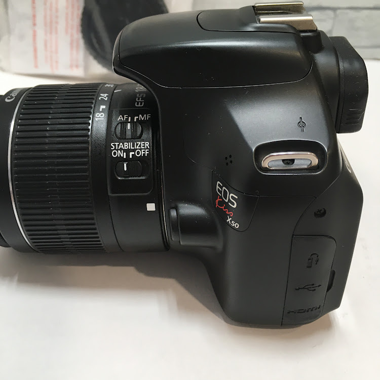 ◇カメラ一式セット◇稼働品 Canon EOS kiss X50 本体 EF-S 18-55mm 1:3.5-5.6 IS Ⅱ レンズ　予備バッテリー 充電器等付属品 _画像5