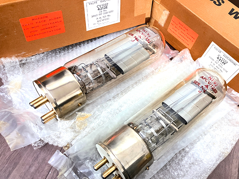 Yahoo!オークション - 希少 STC CV1252 4212E 大型 真空管 直熱 Yahoo!オークション - 希少 STC CV1252 4212E 大型 真空管 直熱