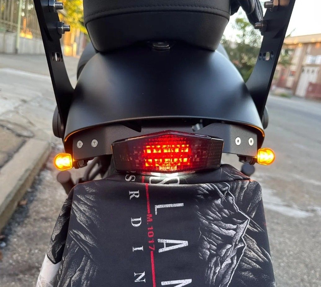 車検対応　バイク　LED　ミニ　ウィンカー 汎用 小型 角型 ウインカー 4個