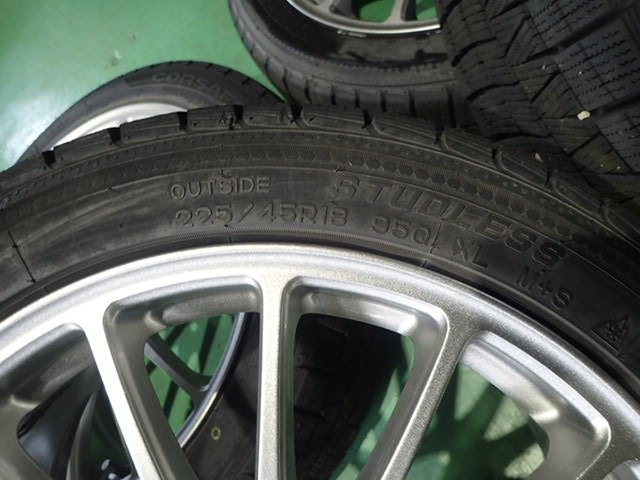 225/45R18 スタッドレスタイヤ　ブリヂストン　18インチアルミホイール４本セット　STI　キャップ付　エクシーガ、レガシィ等　24043001_画像4