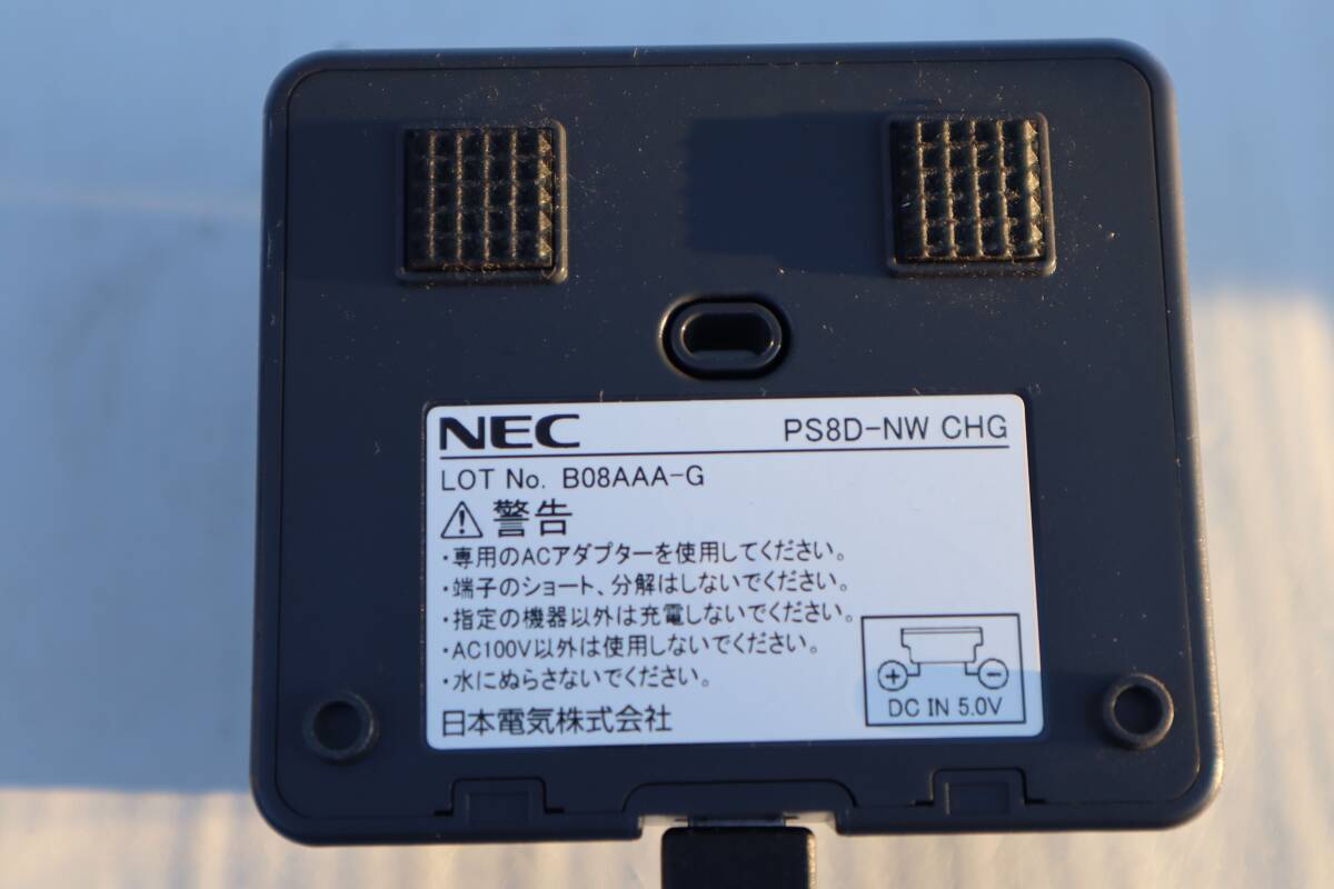 E7082 Y 【10台セット】NEC Carrity-NW コードレス電話機 PS8D-NW / CBG-018308-001バッテリ ＆ PS8D-NW CHG 充電器付き/2019年製_画像7