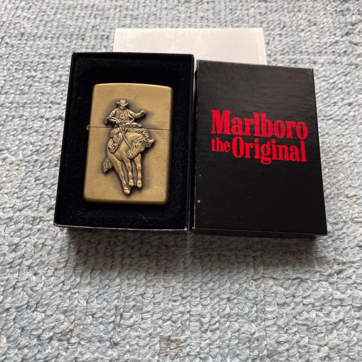 未使用　非売品　マルボロ　 ZIPPO ジッポーオイルライター　カウボーイ