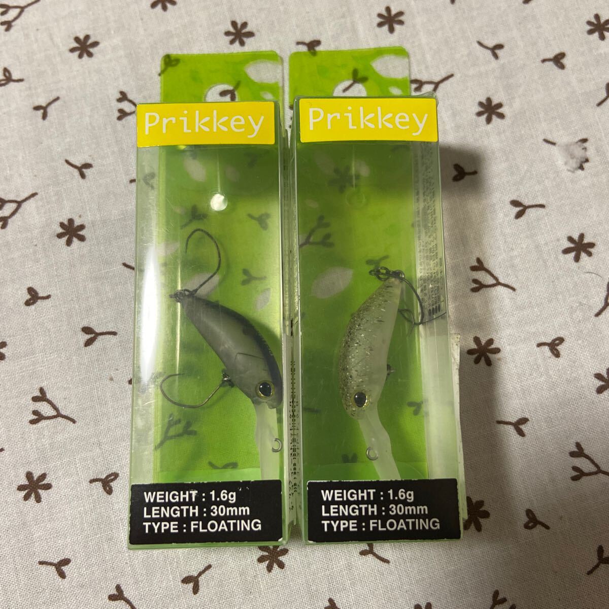 新品未開封2個セット　ティモンTIMON プリッキー　Prikkey 30mm 1.6g ダイゴゴーストレッドグロー　ショボクレグロー_画像1