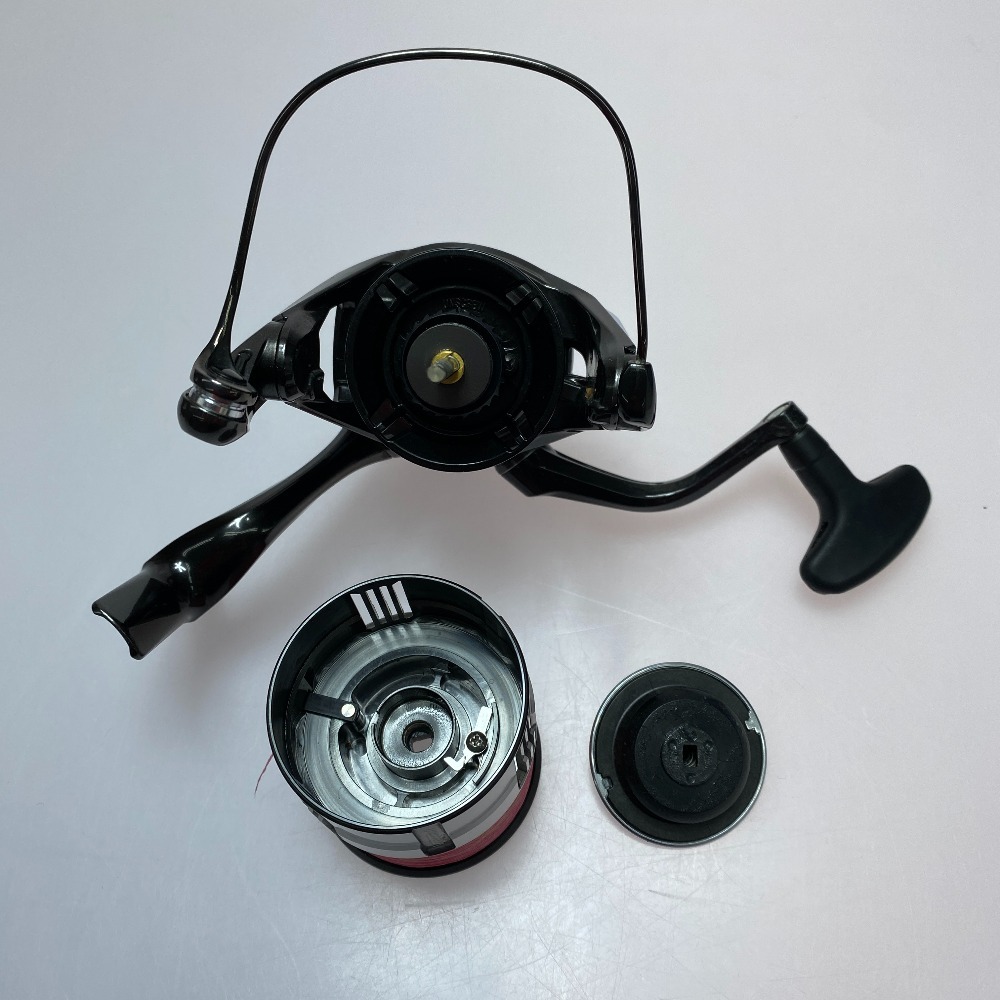 §§ SHIMANO シマノ 23ヴァンキッシュ 4000XG 045355 やや傷や汚れあり_画像8