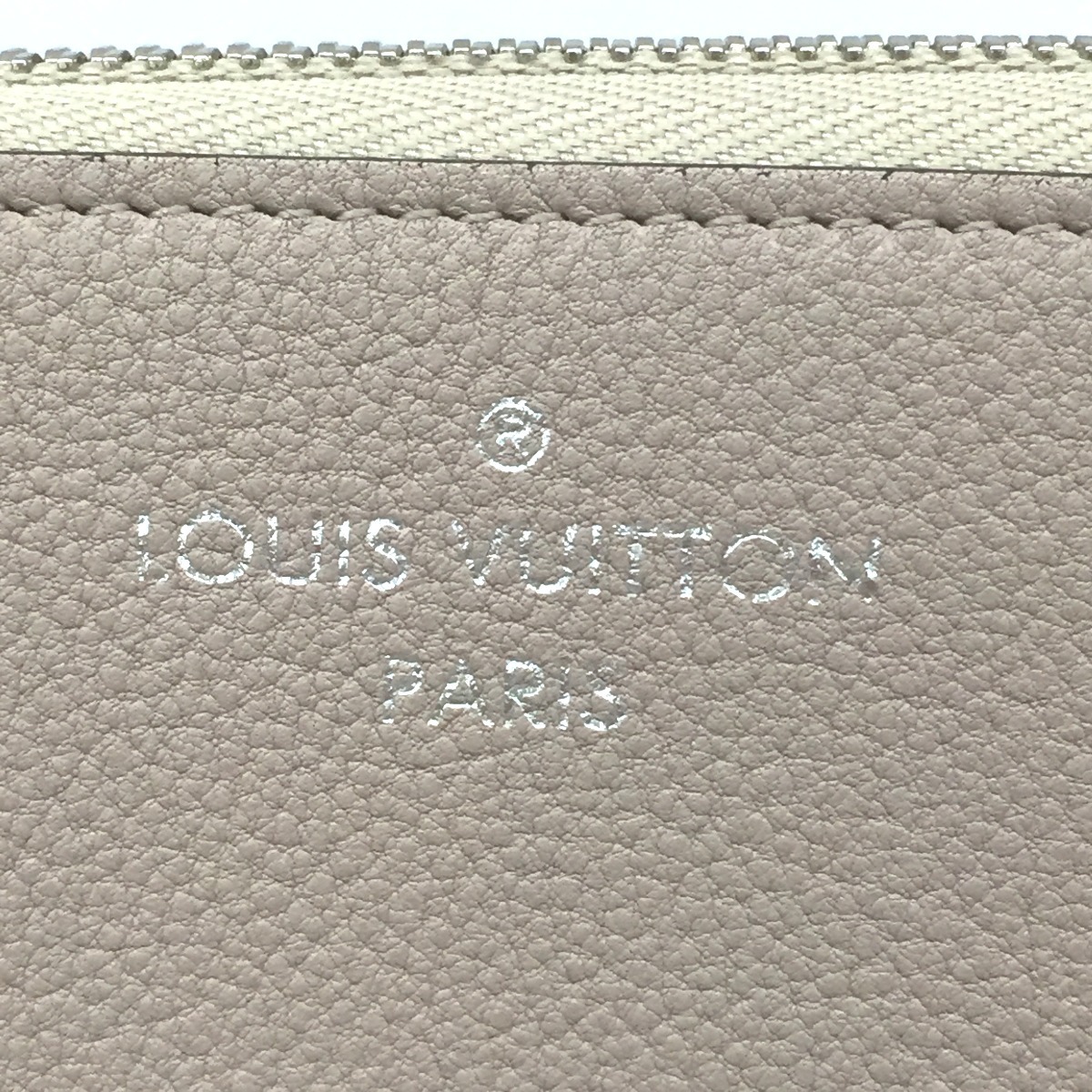 △△ LOUIS VUITTON ルイヴィトン ラウンドファスナー長財布 M60147 目立った傷や汚れなし_画像3