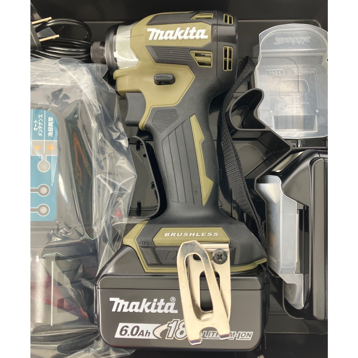 ▽▽ MAKITA マキタ 充電式インパクトドライバ 18V 6.0Ah TD173DRGXO オリーブ 開封未使用品 未使用に近い_画像2