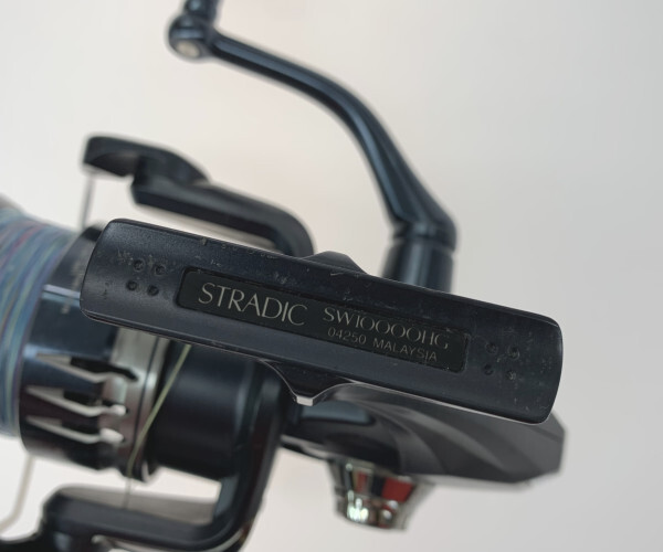 5440円 ○○ SHIMANO シマノ スピニングリール 04250 やや傷や 5440円 ○○ SHIMANO シマノ スピニングリール 04250 やや傷や
