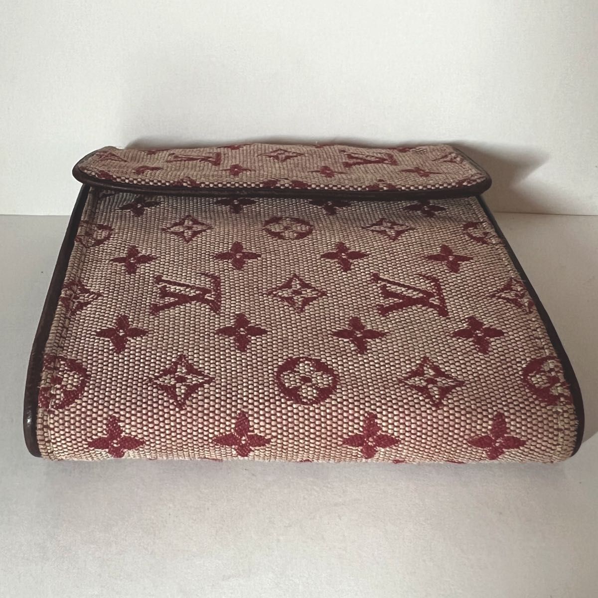 美品　LOUIS VUITTON ルイヴィトン モノグラム カルトクレディ 三つ折り財布 ポルトモネ ビエ