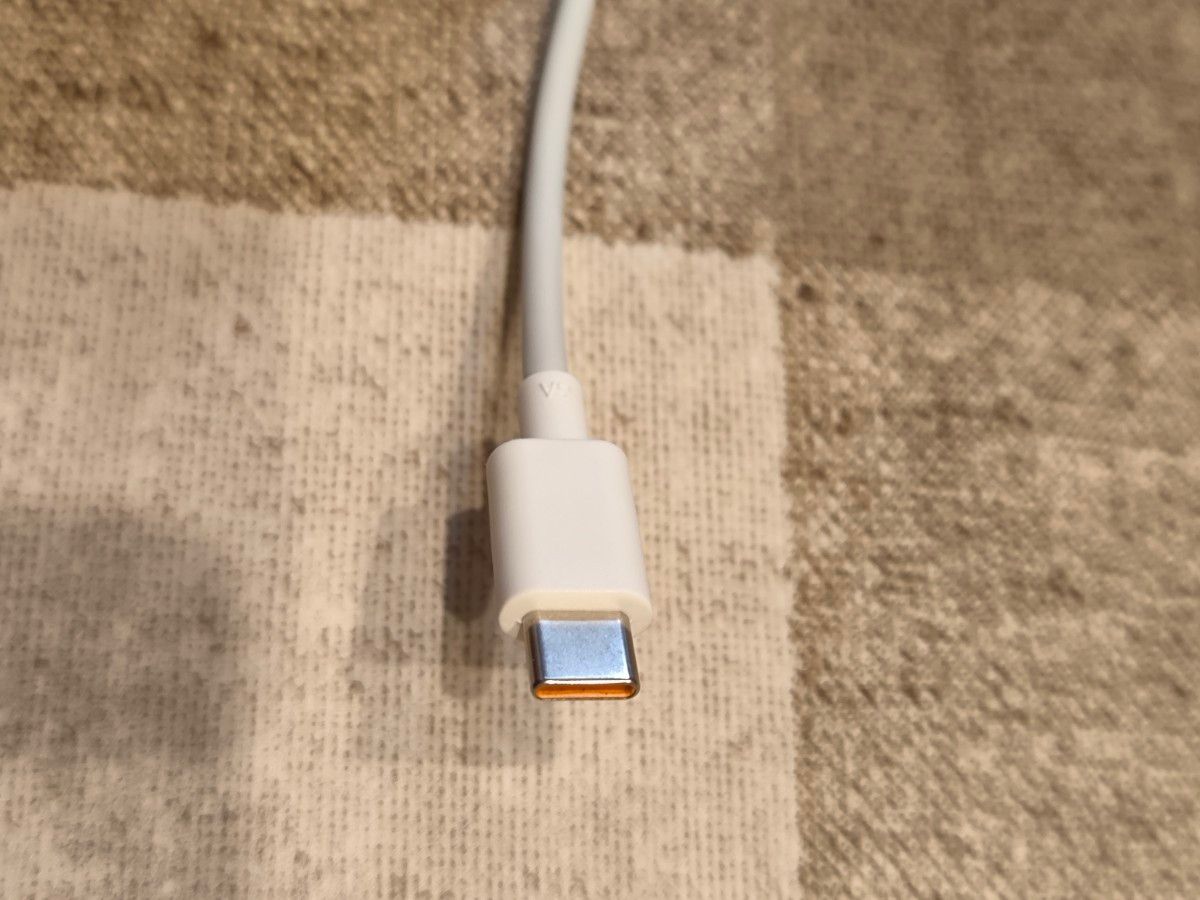 新品未開封　Xiaomi 120W USB-C 充電ケーブル 1m