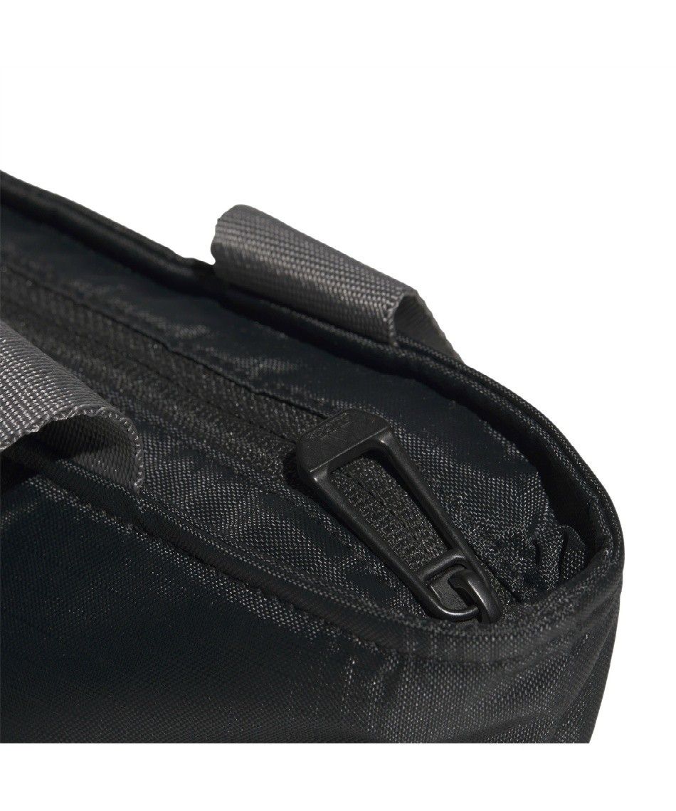 アディダス クーラーバッグ 新品未使用 タグ付き 保冷バック 6.2L 保冷 保温 トートバッグ ランチバック スポーツ 