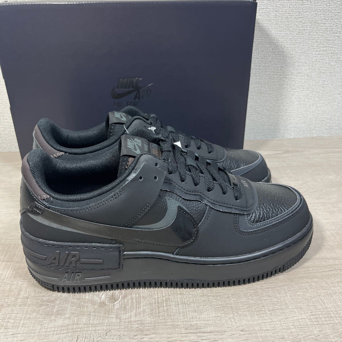 1円スタート売切り 新品未使用 NIKE ナイキ AF1 SHADOW エアフォース1 シャドウ スニーカー トリプル ブラック 希少サイズ 28cm 箱付きの画像3