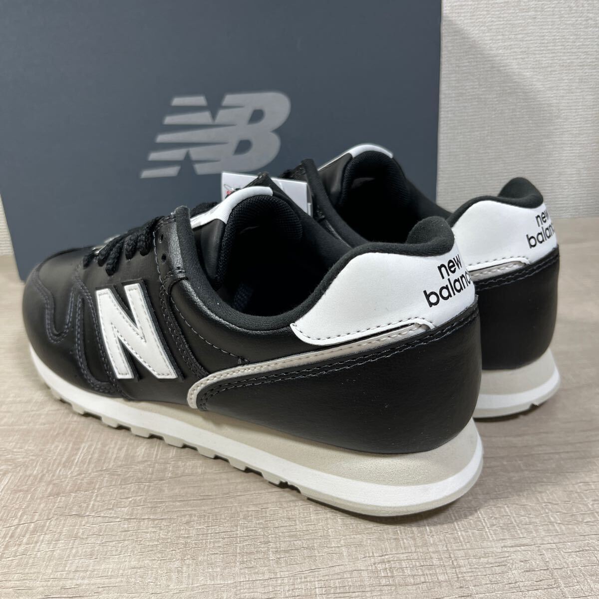 1円スタート売切り 新品未使用 ニューバランス New Balance 373 シューズ カジュアル スニーカー ブラック 26cm 完売品 レザー_画像5