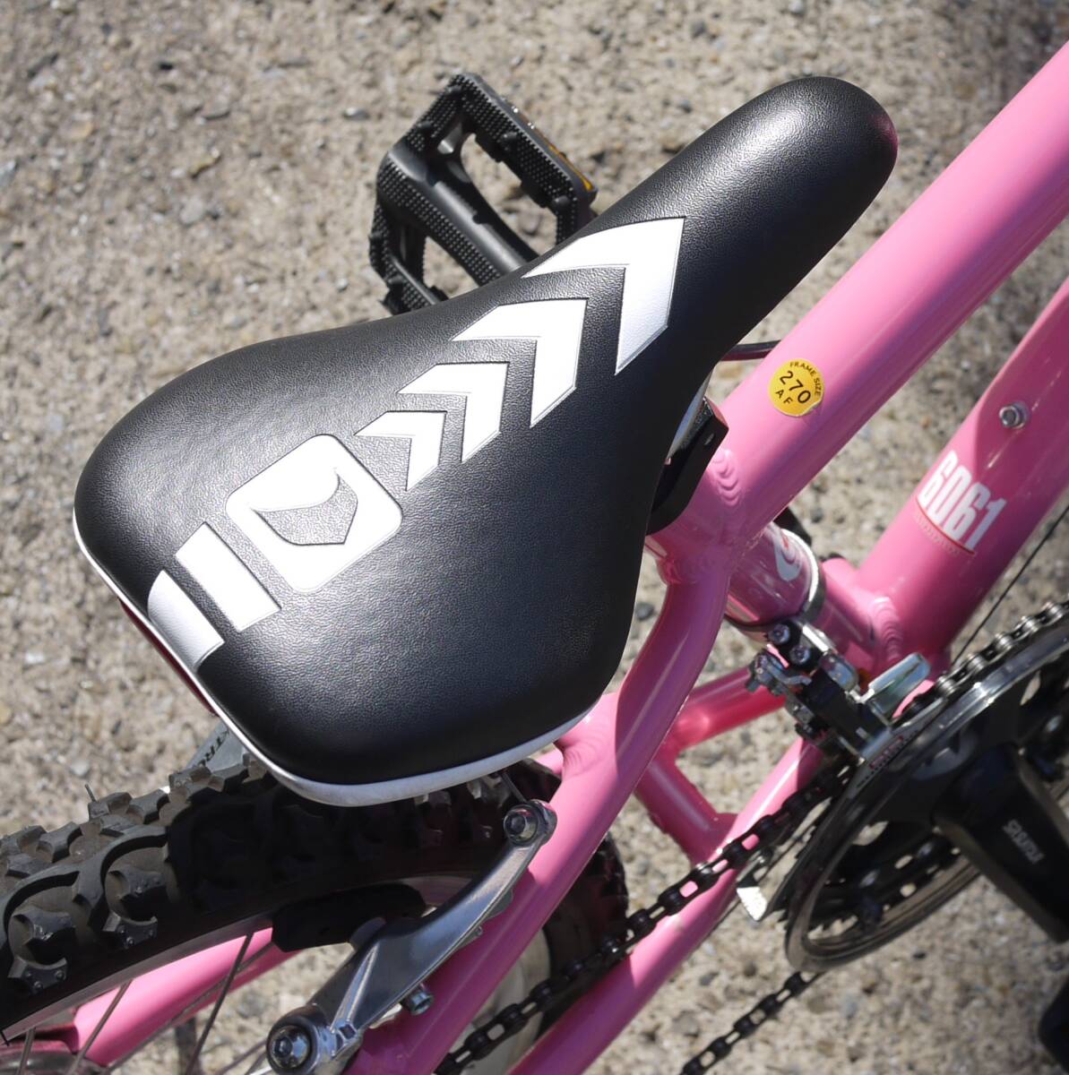 極美品 LOUIS GARNEAU ルイガノ LGS-J22 22型 270サイズ アルミフレーム シマノ18段 キッズ ジュニア クロスバイク MTB _画像7