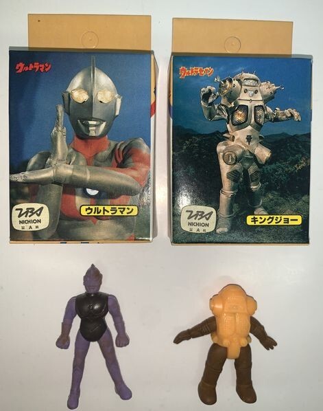 [ Showa Retro ] Ultraman in box Ultra monster 8 body set 