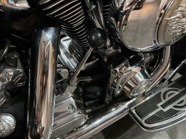 99 year Harley Davidson trike mileage 8500. back gear navigation sensor 3 point replaced 